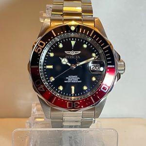 invicta pro diver 9403 black and red